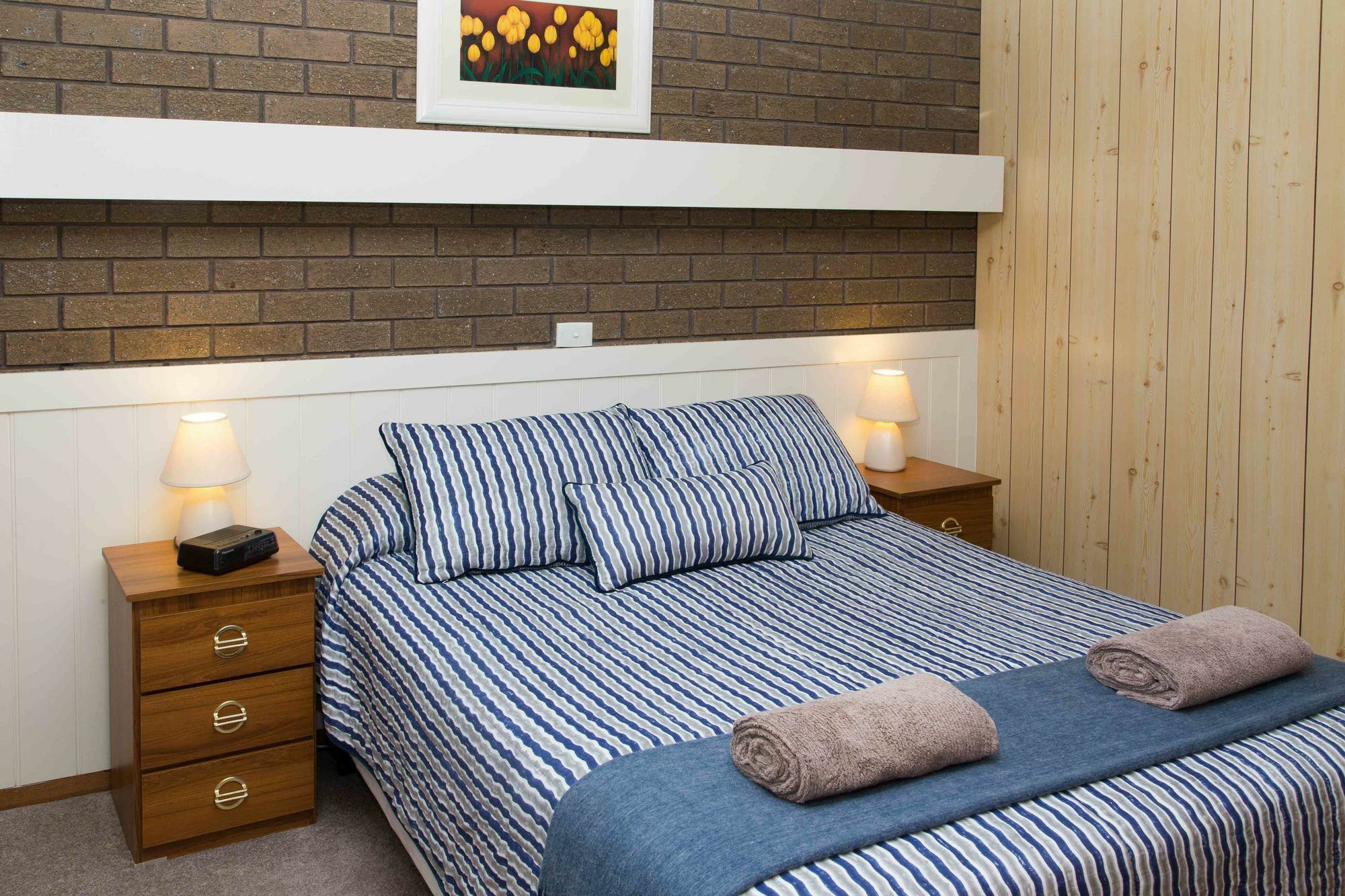 Sandpiper Holiday Apartments Лейкс Ентранс Екстериор снимка